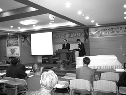  統一協会問題についての第2回日韓教会フォーラム（2007年4月18日）での講演風景