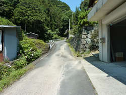 林道入口