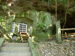 キリシタン洞窟礼拝堂 