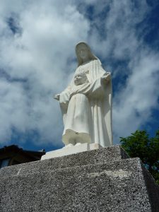 獄門所跡の聖母子像